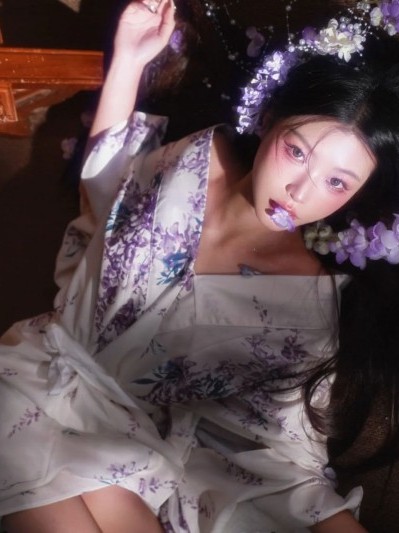 Traditional Japanese Kimono Wo - Photography Outfits 评论和价格