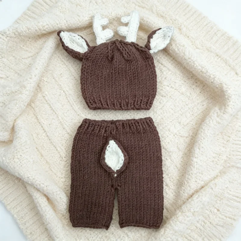 Christmas Fawn Two Piece Suit  - Photography Coffee 评论和价格