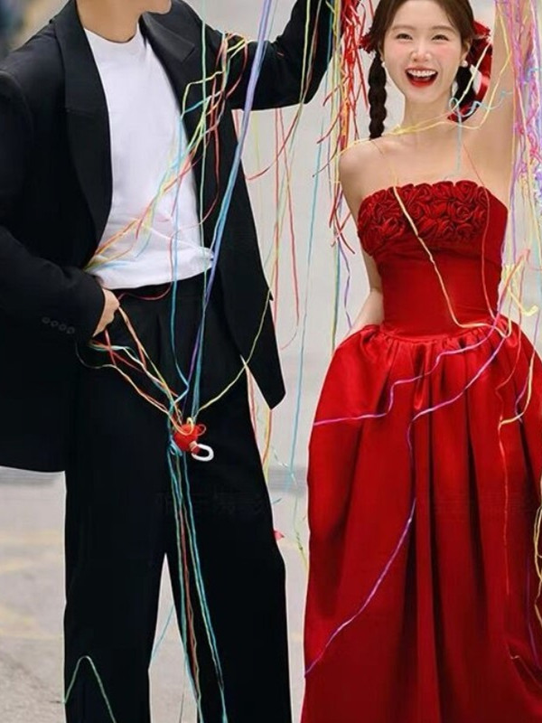 2025 New Red Bridesmaid Street - Photography Outfits 评论和价格